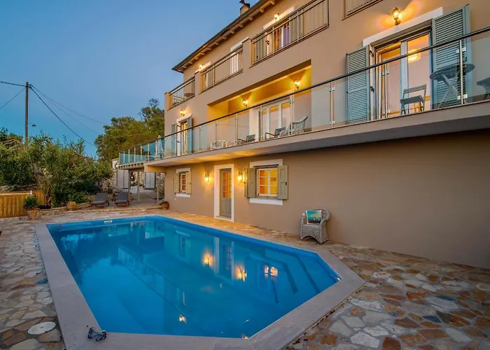 Skopsie Villa *